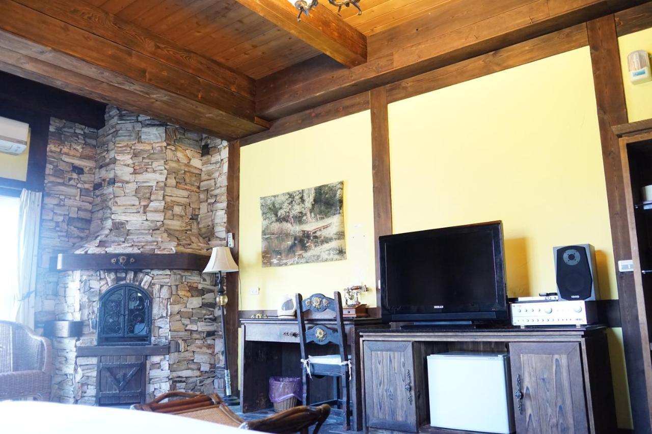 Provence Rose Lodge Renai Exterior photo