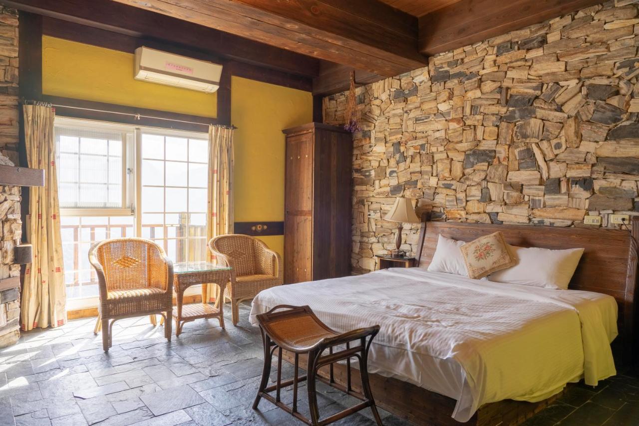 Provence Rose Lodge Renai Exterior photo